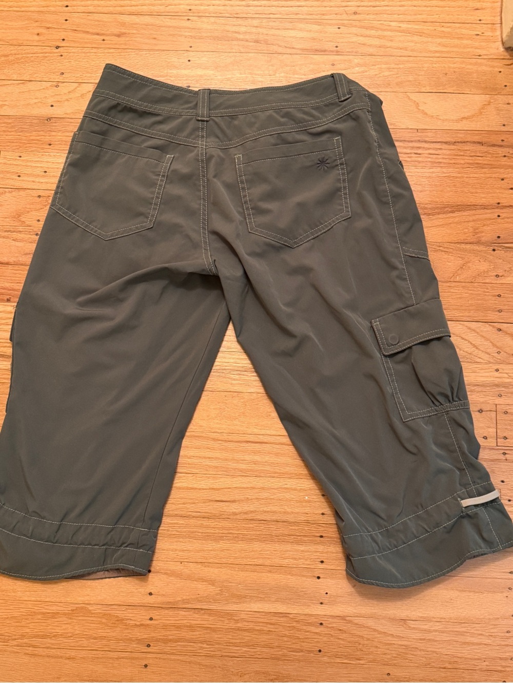Athleta Olive Green Active Bermuda Cargo - Picture 2 of 3